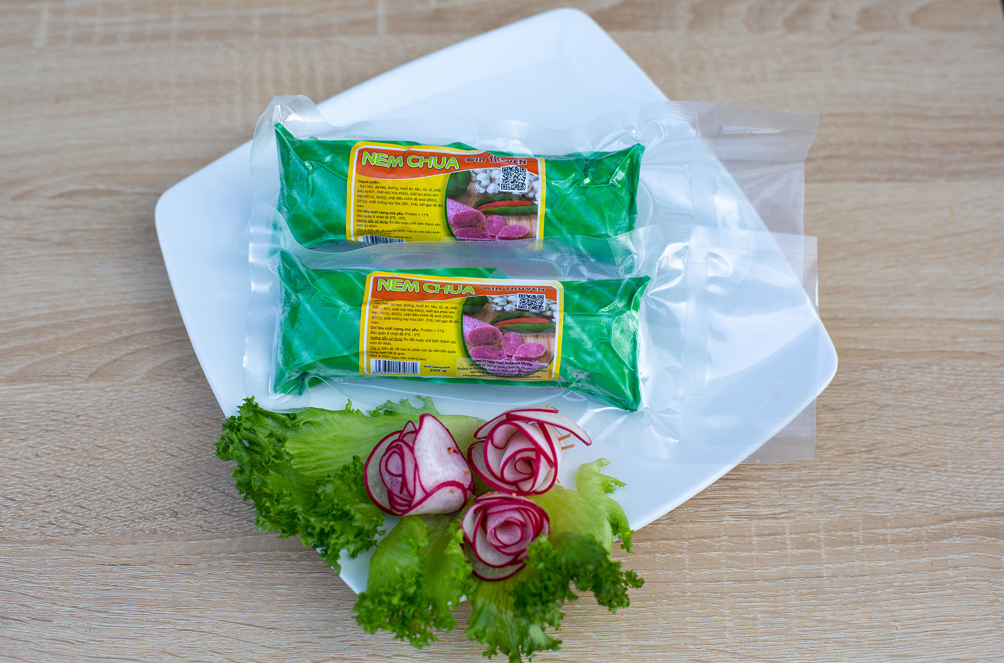 Những bí quyết làm nem chua truyền thống đậm đà của Gia Truyền Food