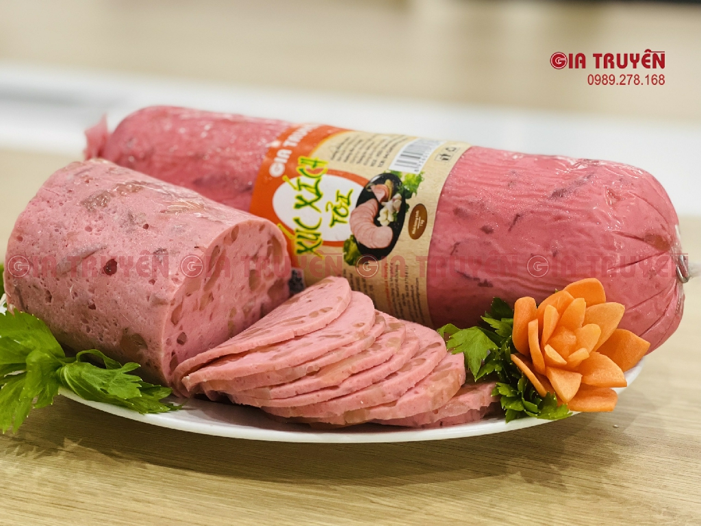 Món ngon từ xúc xích tỏi